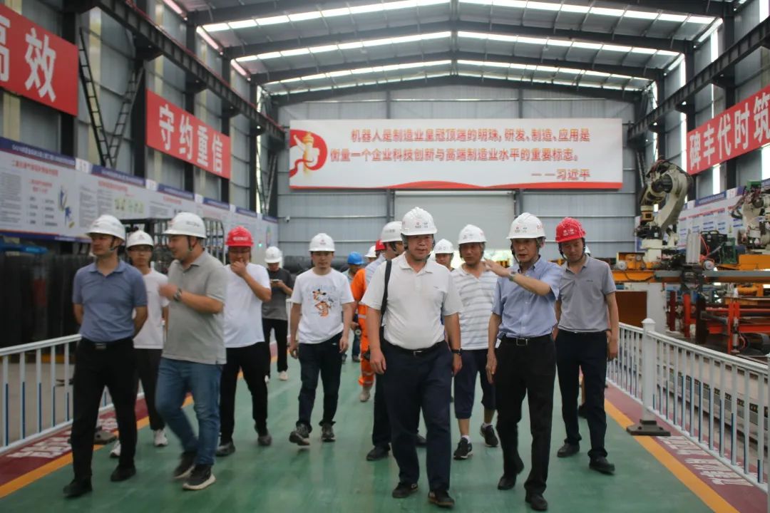 蜀道集團(tuán)督察組到宜金高速XJ8標(biāo)項(xiàng)目、宜金高速公路XJ6項(xiàng)目開展安全生產(chǎn)和生態(tài)環(huán)境保護(hù)工作督查
